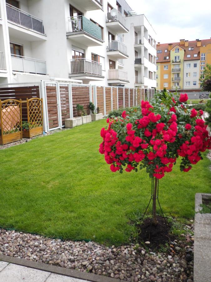 Swinoujscie Platan Patio 2- Berry Apartments Exteriér fotografie