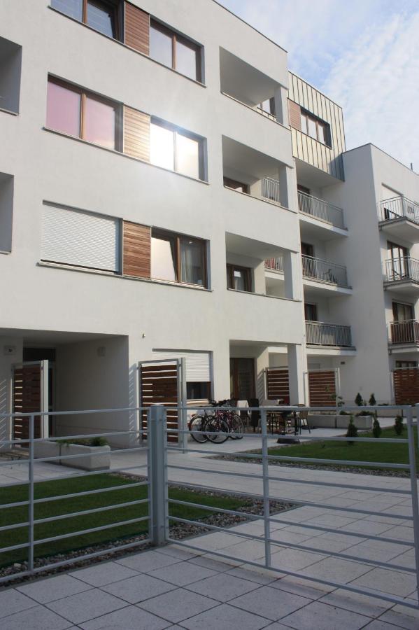 Swinoujscie Platan Patio 2- Berry Apartments Exteriér fotografie